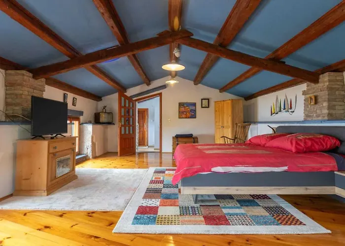 Casa Mamma Mia By Kompas * Sveta Marina