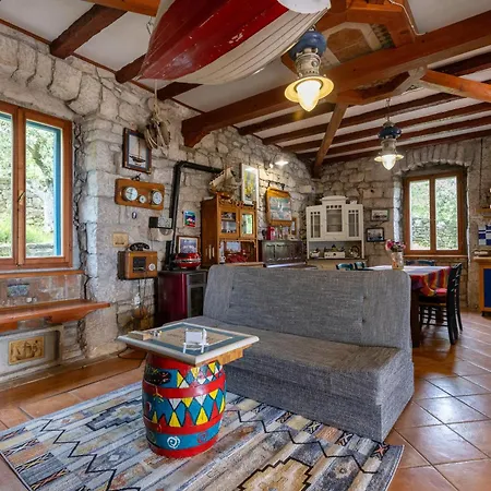 Villa Casa Mamma Mia By Kompas Sveta Marina